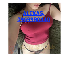 NENITA DE 18 COLEGIALA NORTE DE QUITO