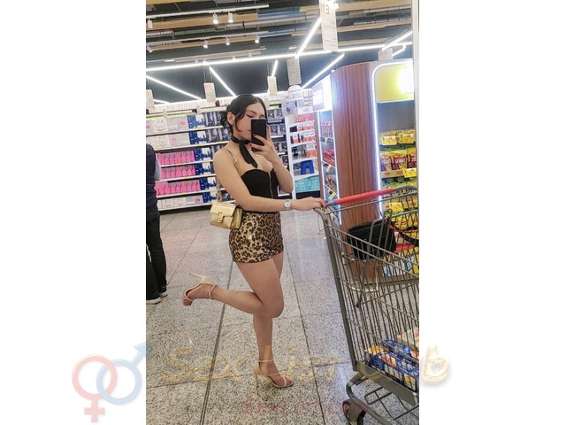 DAMARIS LINDA JOVEN TRANS PASIVA VIRGEN