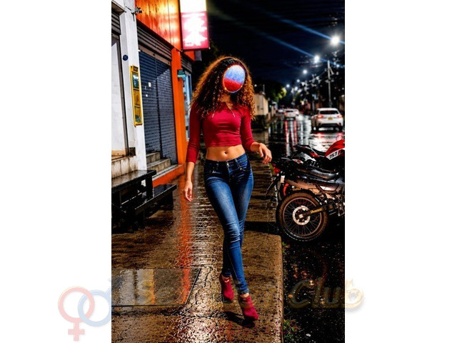 Jovencita Delgada Tímida Pero Con Fuego Esco